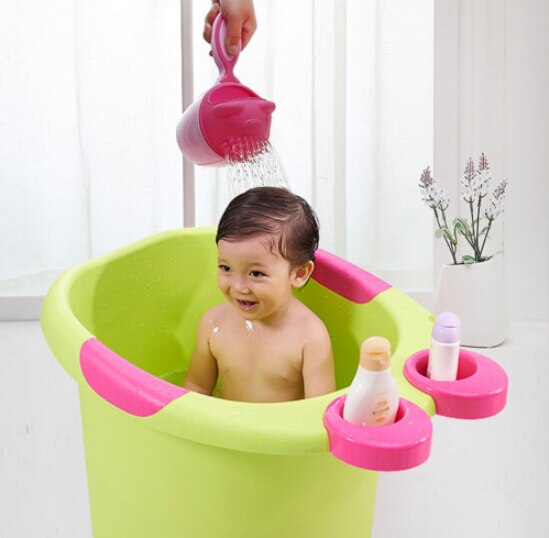 Child Washing Hair Cup