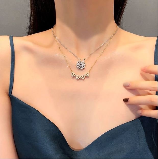 Creative Magnetic Folding Heart-Shaped Four-leaf Clover Necklace New Popular Design Jewelry Two Ways To Wear Unusual Party Gift