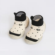 Children anti-slip shoes