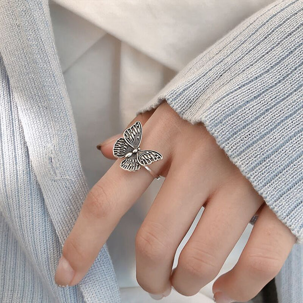 Vintage Silver Angel Wings Metal Ring