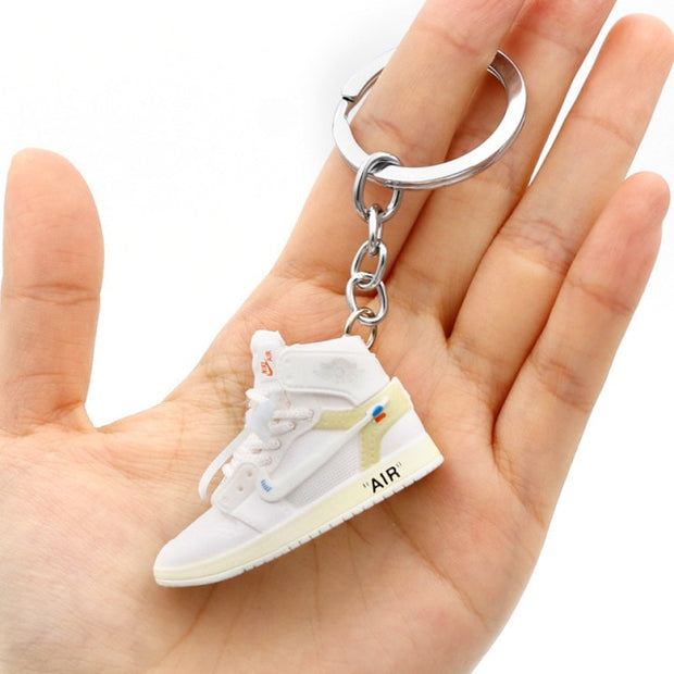 3D Mini Shoes Keychain Anime British Style Small Sneaker Keychains For Bags Small Gift Key Chain Jewelry Car Keyring Accessory