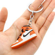 3D Mini Shoes Keychain Anime British Style Small Sneaker Keychains For Bags Small Gift Key Chain Jewelry Car Keyring Accessory