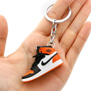 3D Mini Shoes Keychain Anime British Style Small Sneaker Keychains For Bags Small Gift Key Chain Jewelry Car Keyring Accessory