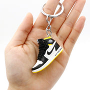 3D Mini Shoes Keychain Anime British Style Small Sneaker Keychains For Bags Small Gift Key Chain Jewelry Car Keyring Accessory